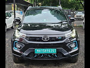 Second Hand Tata Nexon EV XZ Plus Dark Edition in Nashik