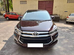 Second Hand Toyota Innova Crysta 2.4 VX 7 STR [2016-2020] in Mumbai