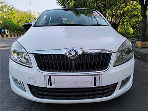 Second Hand Skoda Rapid 1.6 MPI Elegance Plus AT in Mumbai