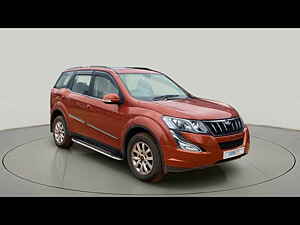 Second Hand महिंद्रा XUV500 w10 1.99 in बैंगलोर