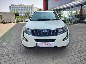 Second Hand महिंद्रा XUV500 w10 in नाशिक