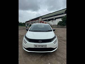 Second Hand Tata Altroz XE Petrol [2020-2023] in Delhi