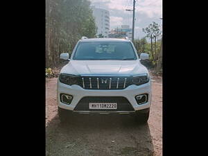 Second Hand Mahindra Scorpio S5 2WD 7 STR in Sangli