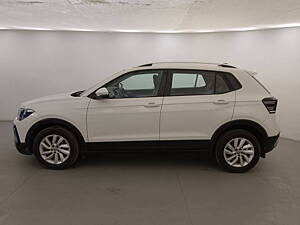 Second Hand Volkswagen Taigun Highline 1.0 TSI AT in Indore