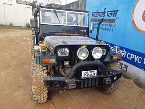 Second Hand Mahindra Jeep Classic in Ranchi