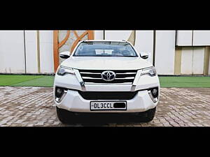 Second Hand Toyota Fortuner 2.8 4x4 AT [2016-2020] in Delhi