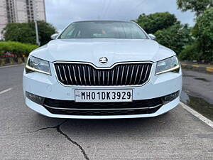 Second Hand Skoda Superb Sportline TSI AT in Mumbai