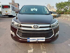 Second Hand Toyota Innova Crysta 2.4 V Diesel in Mumbai