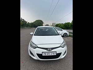 Second Hand हुंडई i20 मैग्ना 1.2 in मोहाली