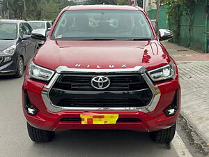 Second Hand Toyota Hilux High 4X4 MT in Hyderabad