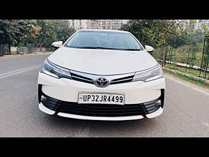 Second Hand Toyota Corolla Altis G AT Petrol in Noida