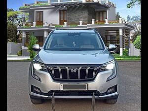 Second Hand Mahindra XUV700 AX 7 Petrol AT Luxury Pack 7 STR [2021] in Meerut