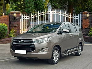 Second Hand Toyota Innova Crysta 2.8 GX AT 7 STR [2016-2020] in Delhi