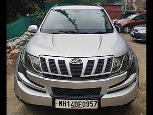 Second Hand Mahindra XUV500 W8 in Pune