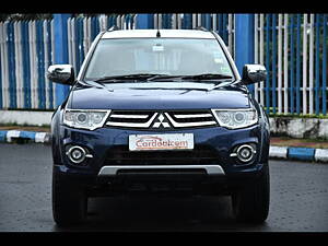 Second Hand Mitsubishi Pajero 2.5 AT in Kolkata