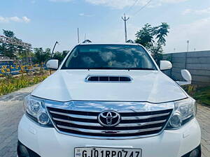 Second Hand Toyota Fortuner 3.0 4x2 AT in Ahmedabad