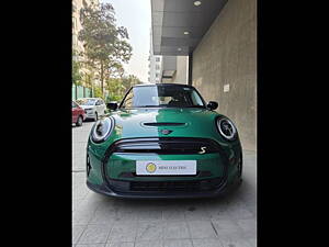 Second Hand MINI Cooper SE Charged Edition in Pune