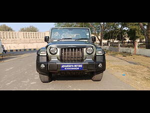 Second Hand Mahindra Thar LX Convertible Petrol AT in Lucknow