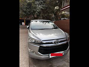 Second Hand Toyota Innova Crysta GX 2.4 7 STR in Delhi