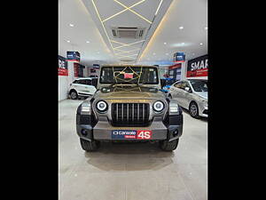 Second Hand Mahindra Thar LX Convertible Top Diesel AT 4WD in Kanpur