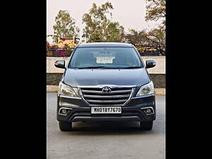 Second Hand Toyota Innova 2.5 ZX BS III 7 STR in Pune