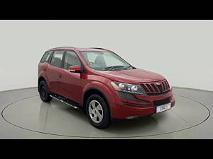 Second Hand Mahindra XUV500 W6 in Hyderabad