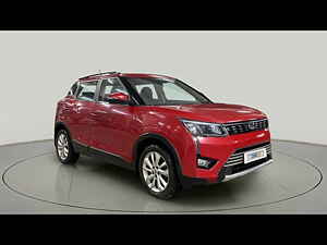 Second Hand महिंद्रा xuv300 W8 1.2 पेट्रोल [2019] in नवी मुंबई