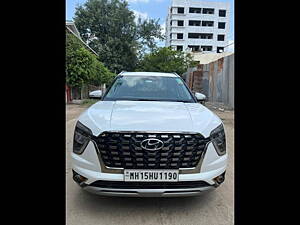 Second Hand Hyundai Alcazar Signature (O) 6 STR 1.5 Diesel AT in Aurangabad