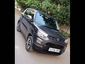 Second Hand Maruti Suzuki S-Presso VXi in Surat