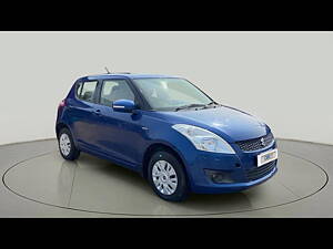 Second Hand Maruti Suzuki Swift VXi in Surat