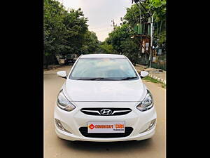 Second Hand Hyundai Verna Fluidic 1.6 CRDi SX Opt AT in Bangalore