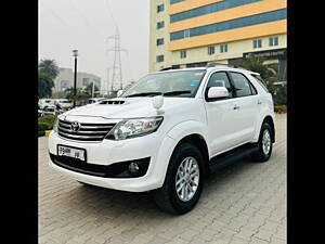 Second Hand Toyota Fortuner 3.0 4x2 MT in Kharar