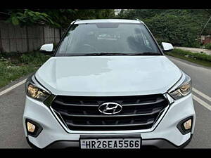 Second Hand Hyundai Creta SX 1.6 AT Petrol in Delhi