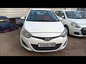 Second Hand Hyundai i20 Magna 1.4 CRDI in Vadodara