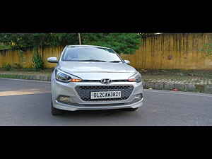 Second Hand हुंडई एलीट i20 एस्टा 1.4 (o) crdi in दिल्ली