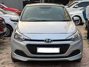 Second Hand Hyundai Elite i20 Sportz 1.4 (O) in Kolkata