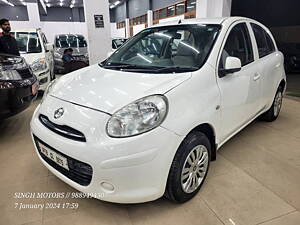 Second Hand Nissan Micra XV Diesel in Kanpur