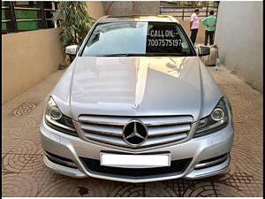 Second Hand Mercedes-Benz C-Class C 220 CDI Avantgarde in Lucknow