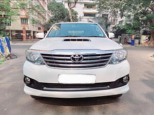 Second Hand Toyota Fortuner [2012-2016] 3.0 4x4 AT in Kolkata