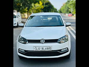 Second Hand Volkswagen Polo Highline1.2L (P) in Ahmedabad