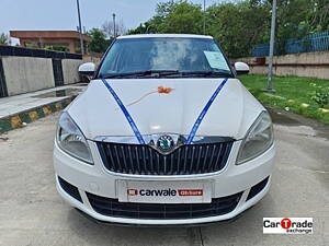 Second Hand Skoda Fabia Ambiente 1.2 MPI in Noida