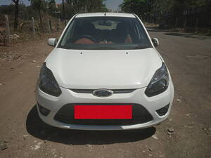 Second Hand Ford Figo Duratec Petrol ZXI 1.2 in Pune