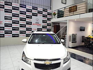 Second Hand Chevrolet Cruze LTZ in Bangalore