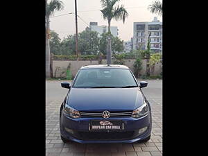 Second Hand Volkswagen Polo Highline 1.6L (P) in Bhopal