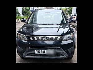 Second Hand மஹிந்திரா  xuv300 1.5 w6 [2019-2020] in கான்பூர்