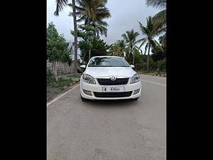 Second Hand Skoda Rapid Style 1.6 MPI AT in Bangalore