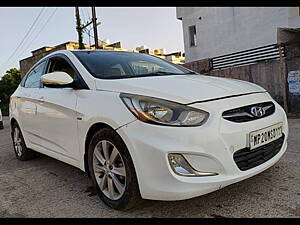 Second Hand Hyundai Verna Fluidic 1.6 CRDi SX in Satna