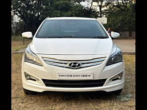 Second Hand Hyundai Verna 1.6 VTVT SX in Nashik