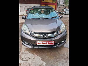Second Hand Honda Mobilio V Diesel in Lucknow