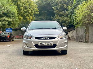 Second Hand Hyundai Verna Fluidic 1.6 VTVT SX in Delhi